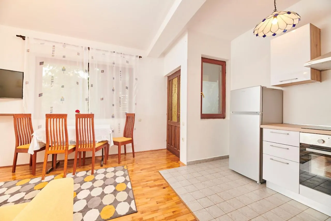 Apartman Petelin Новиград
